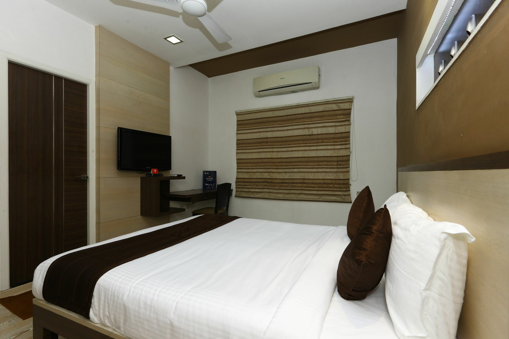 Oyo 9911 Apartment Shylee Niwas Chennai Esterno foto
