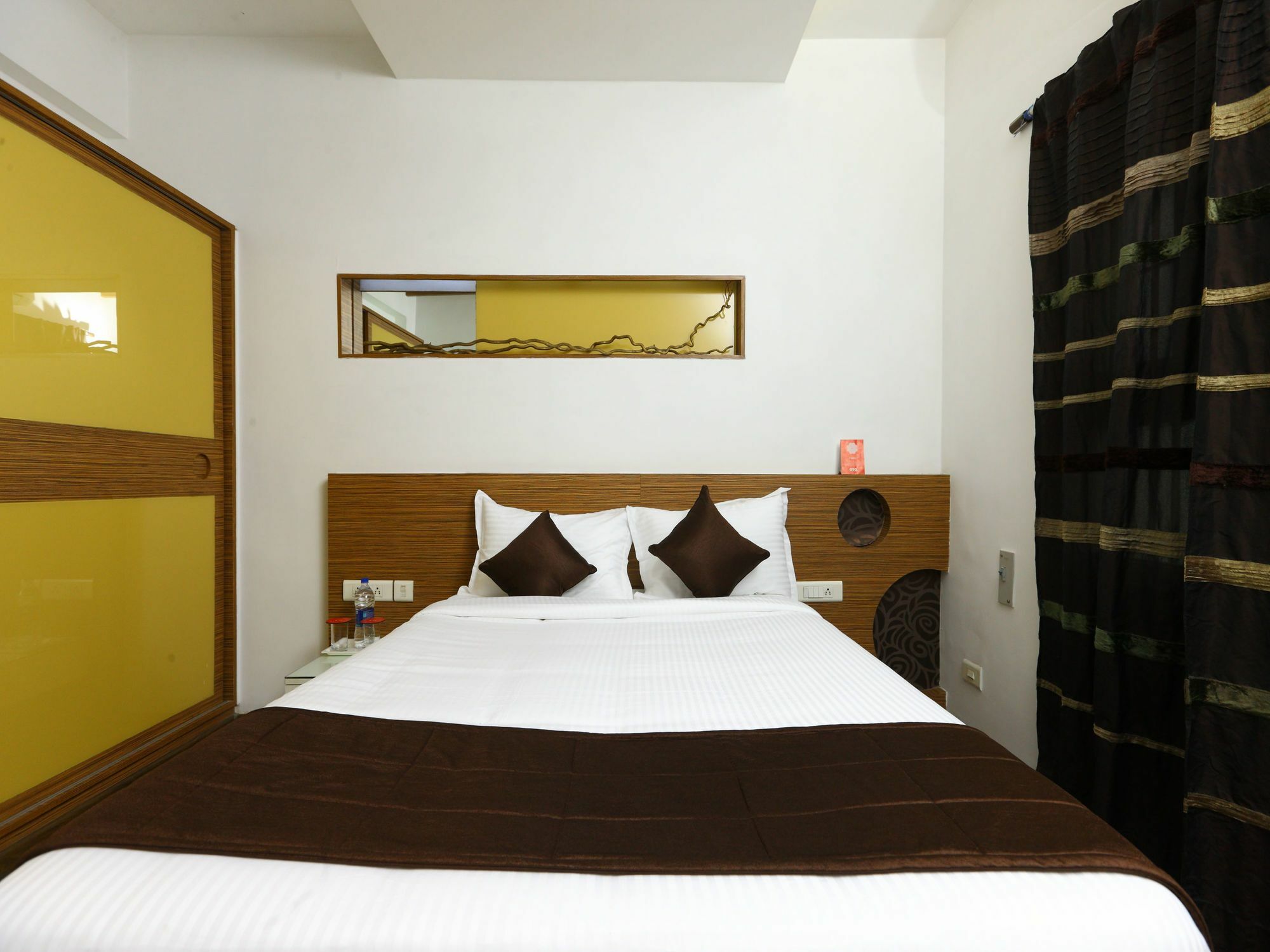 Oyo 9911 Apartment Shylee Niwas Chennai Esterno foto